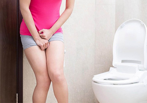 Đi vệ sinh không kiểm soát ở nữ giới là bệnh gì?